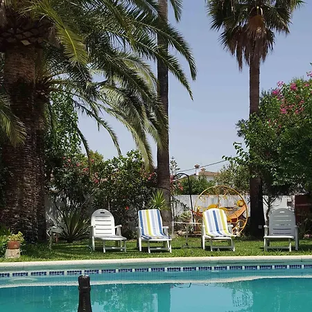 Sunny Pool & Garden In Villa *