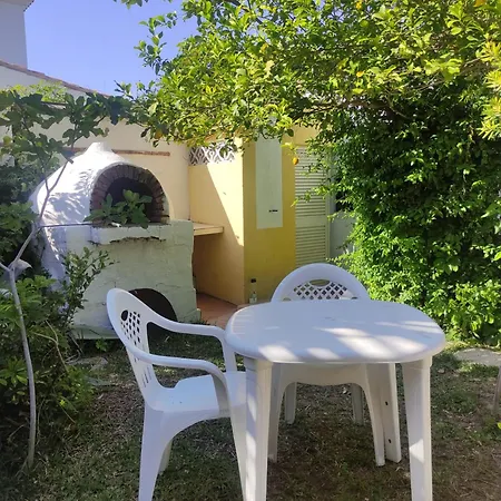 Villa Sunny Pool & Garden In *